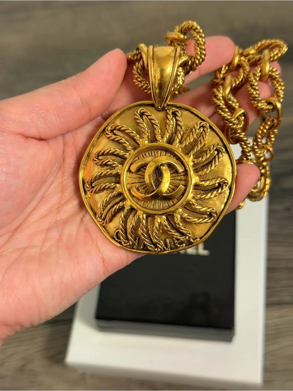 CHANEL Vintage Gold Sun CC Medallion Rope Necklace